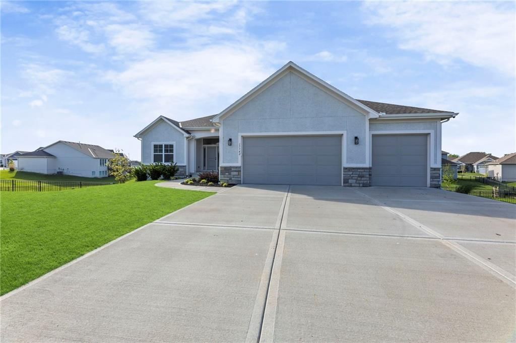 17742 S Myrna Drive — photo 3