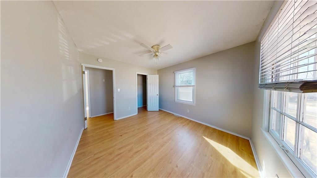 12011 Belmont Avenue — photo 11