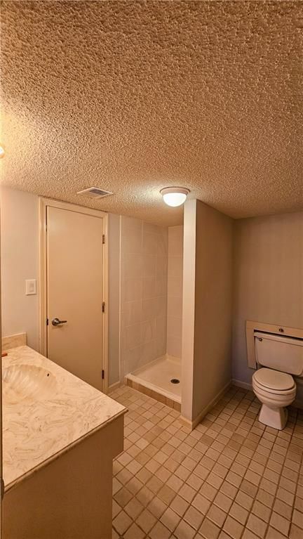 12700 W 116th Street — photo 31