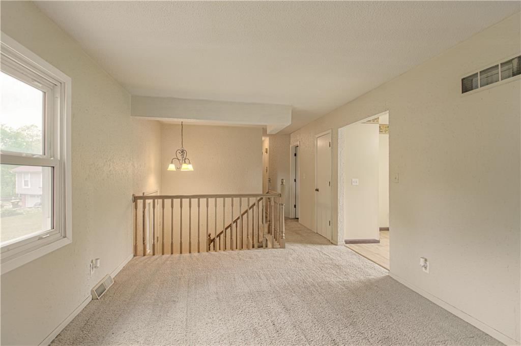 823 Englewood Street — photo 8
