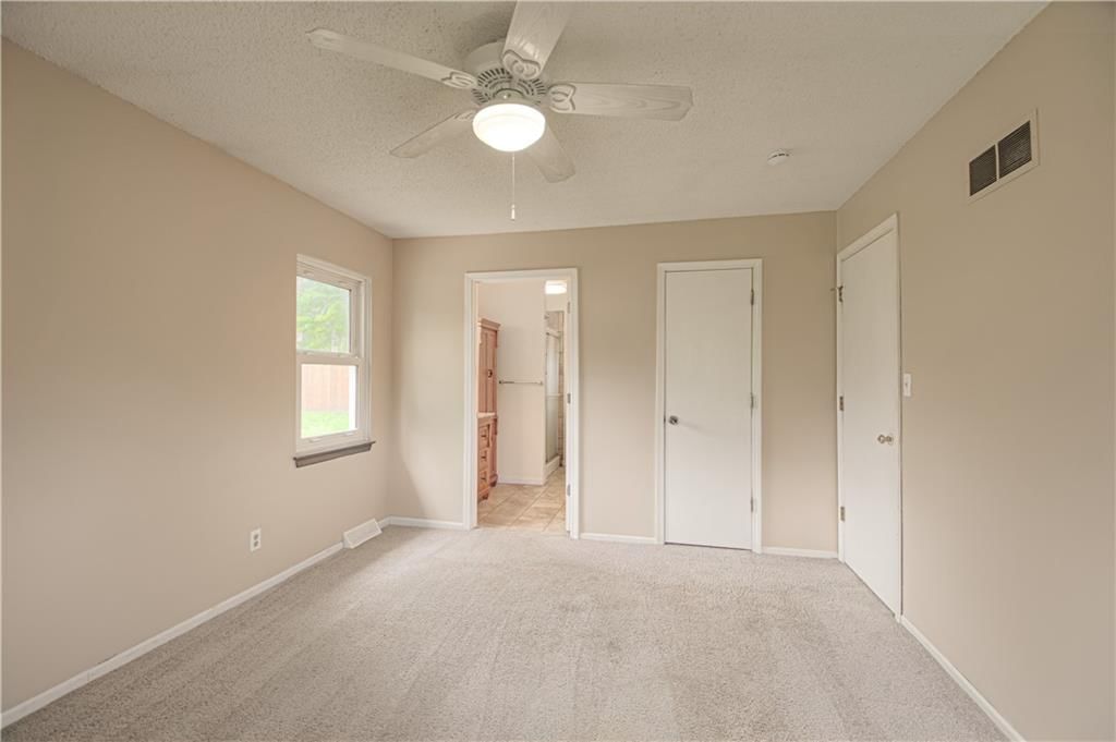 823 Englewood Street — photo 17