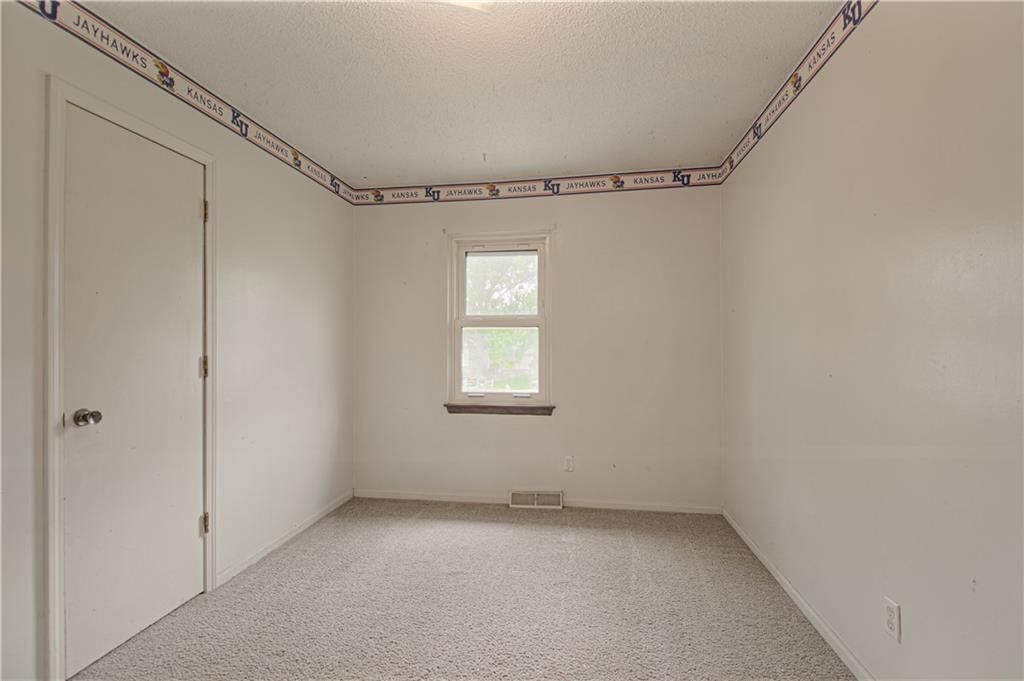 823 Englewood Street — photo 19