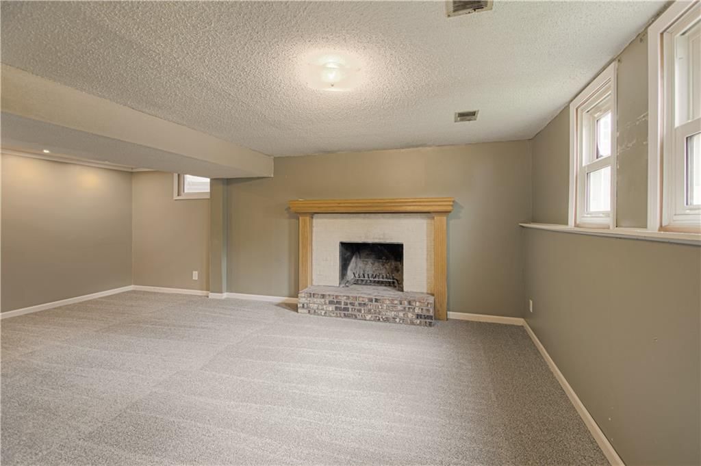 823 Englewood Street — photo 21