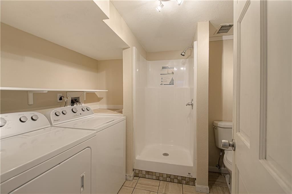 823 Englewood Street — photo 25