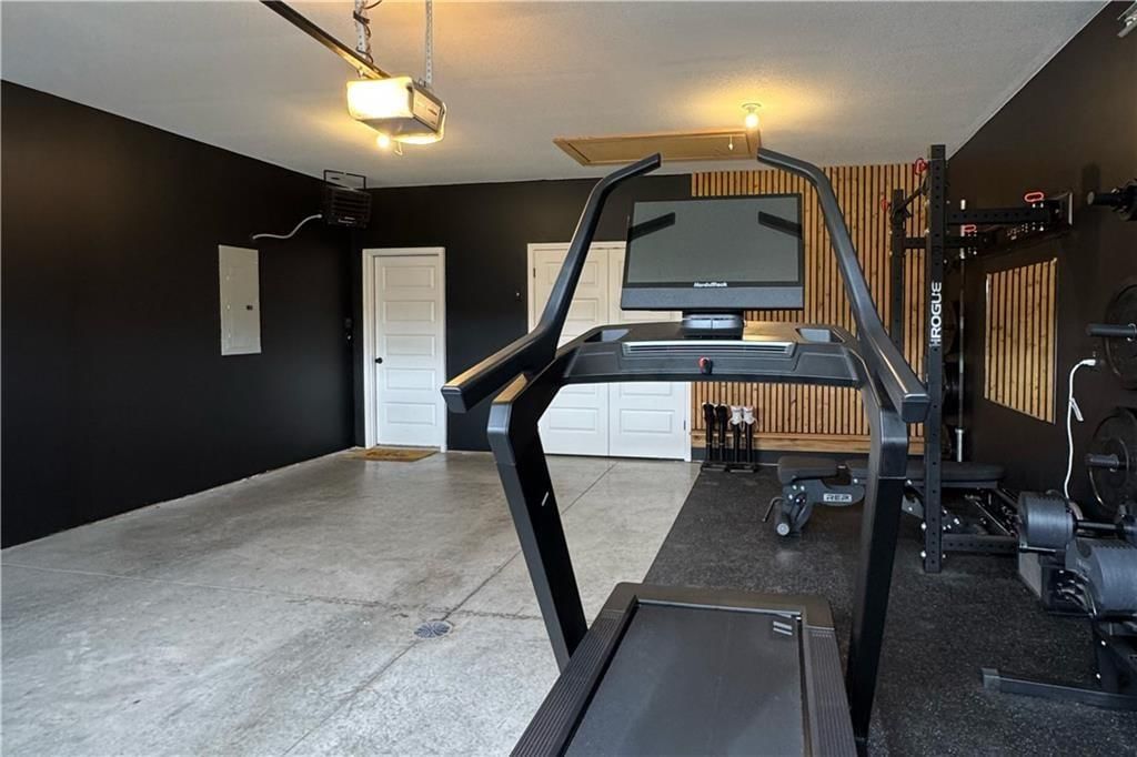 404 NE Ash Street — photo 10