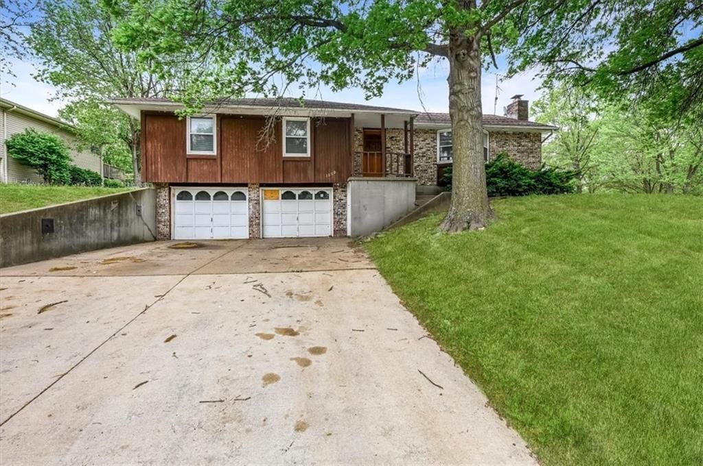 1000 N 20th Street, Leavenworth, KS
