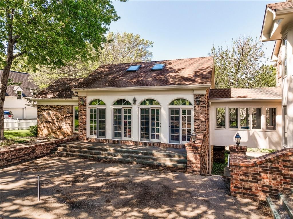 8616 Cedar Drive — photo 4