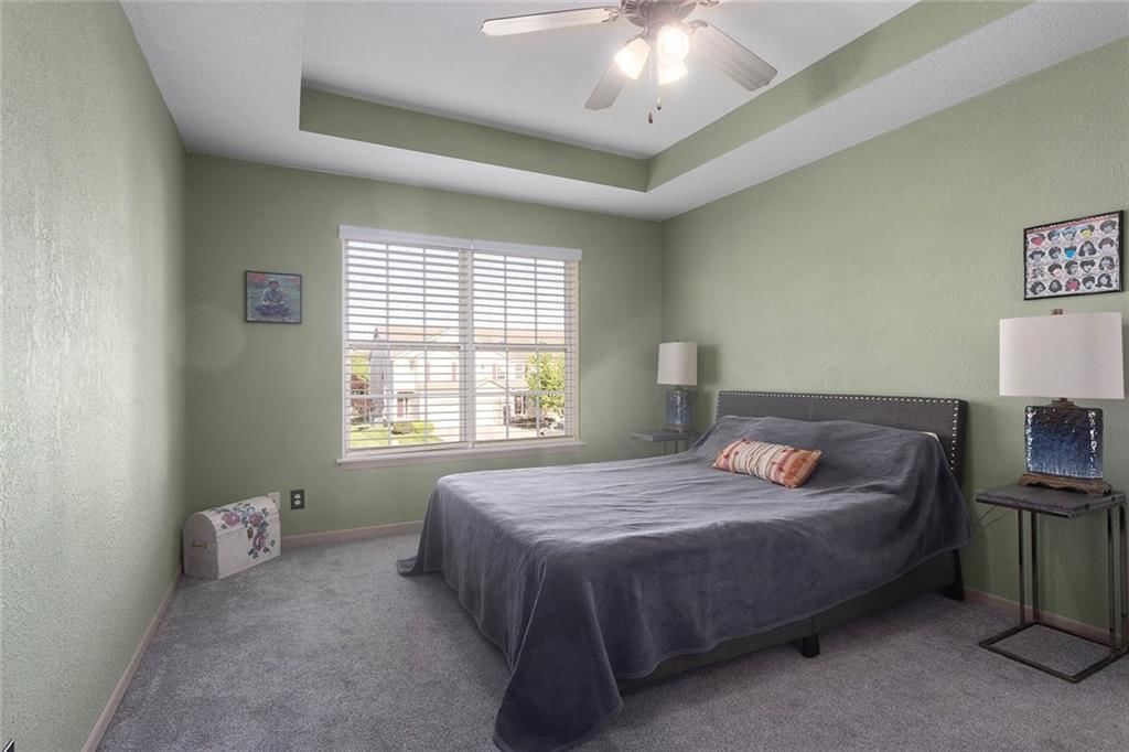 610 SW Shadow Glen Court — photo 19