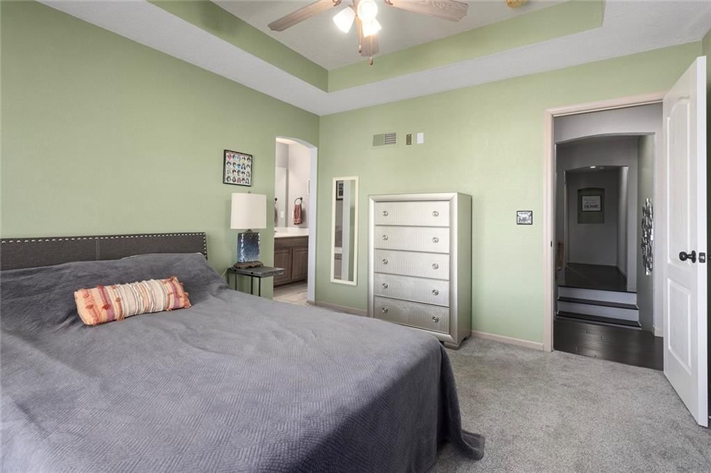 610 SW Shadow Glen Court — photo 20