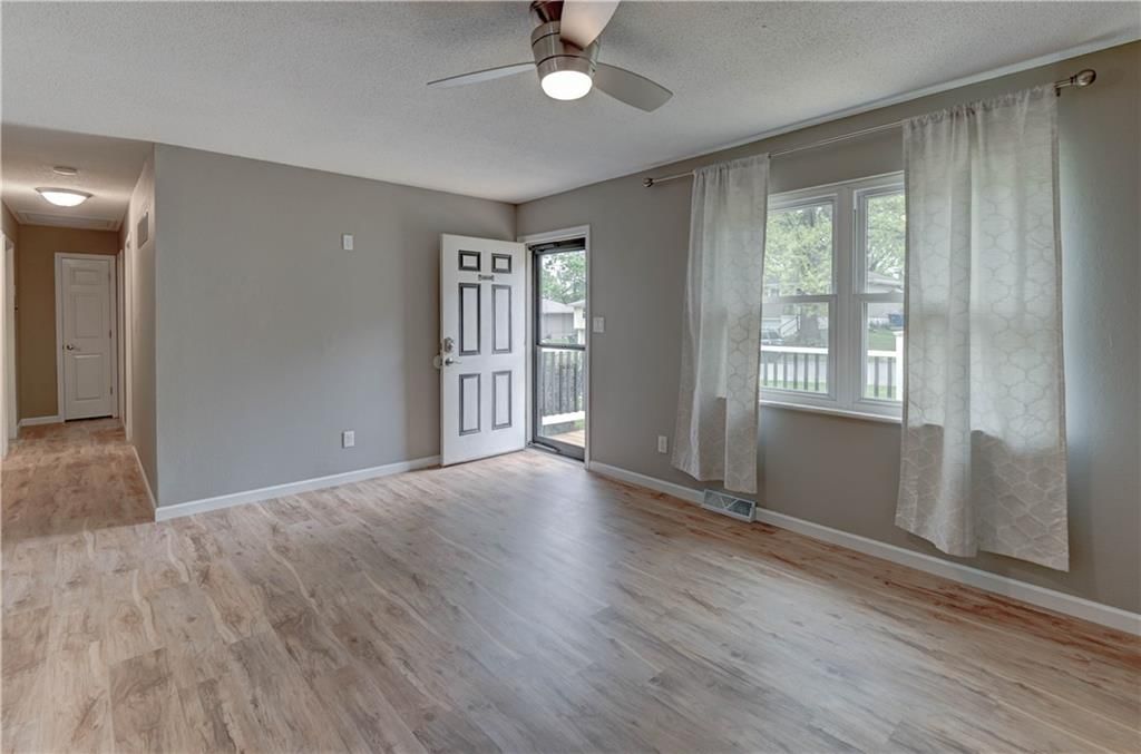 1612 N Ponca Drive — photo 3