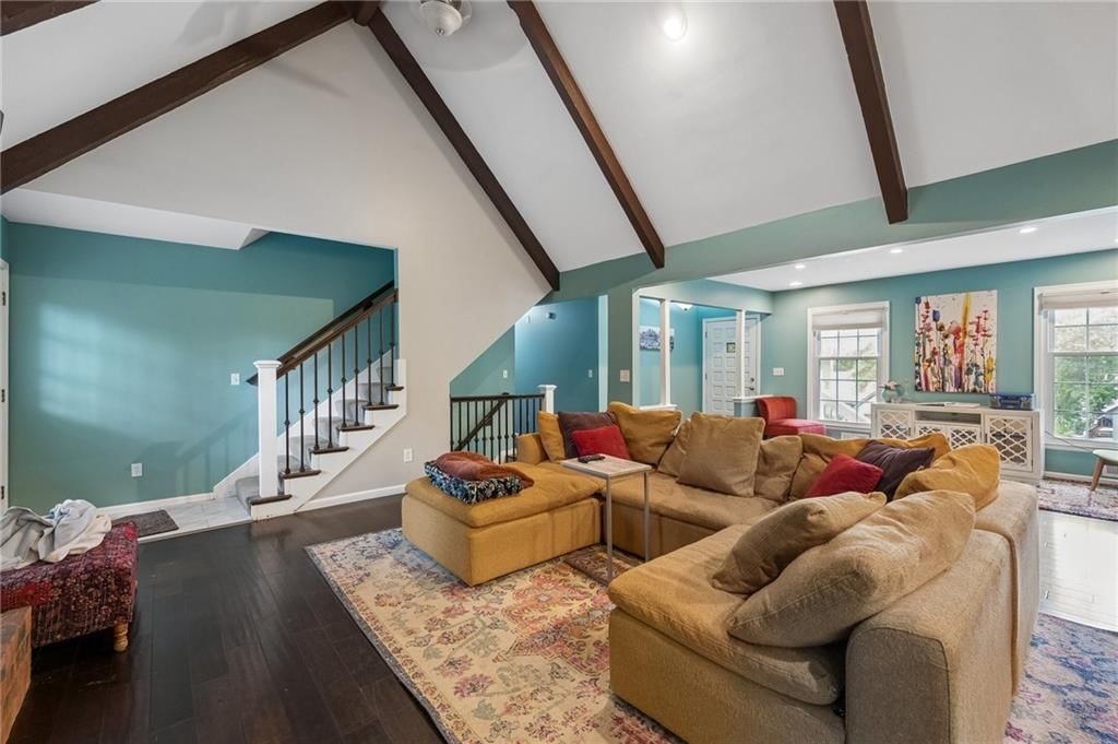 6104 Albervan Street — photo 7