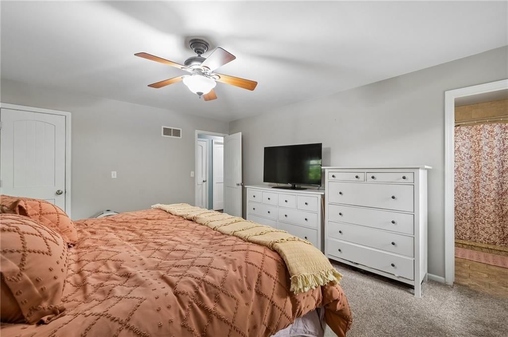 6104 Albervan Street — photo 17