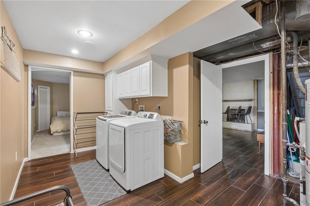 6104 Albervan Street — photo 32