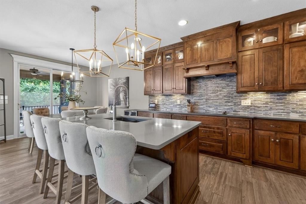 1301 NE TIMBERLINE Court — photo 16