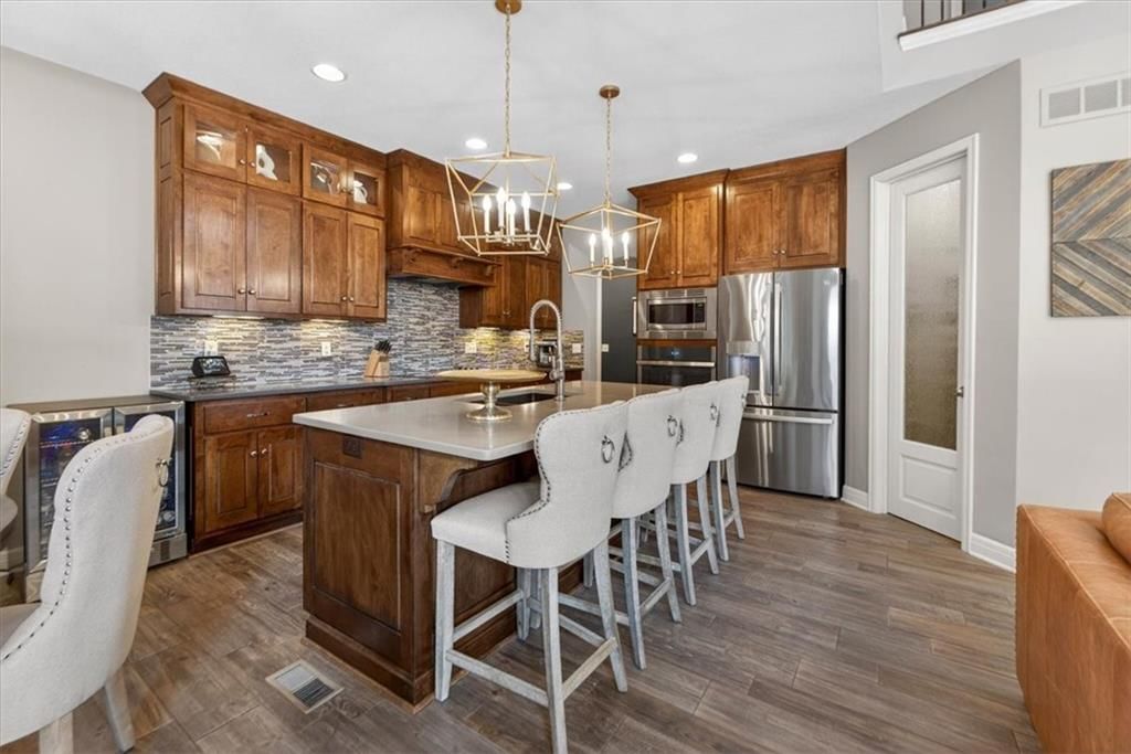 1301 NE TIMBERLINE Court — photo 19