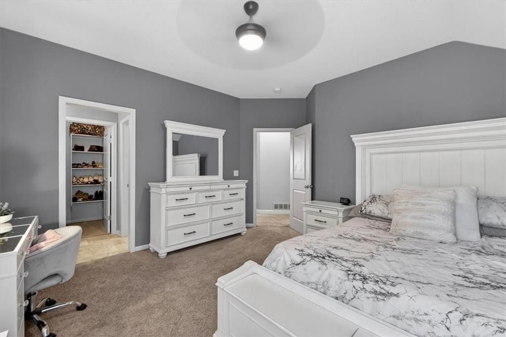 1301 NE TIMBERLINE Court — photo 79