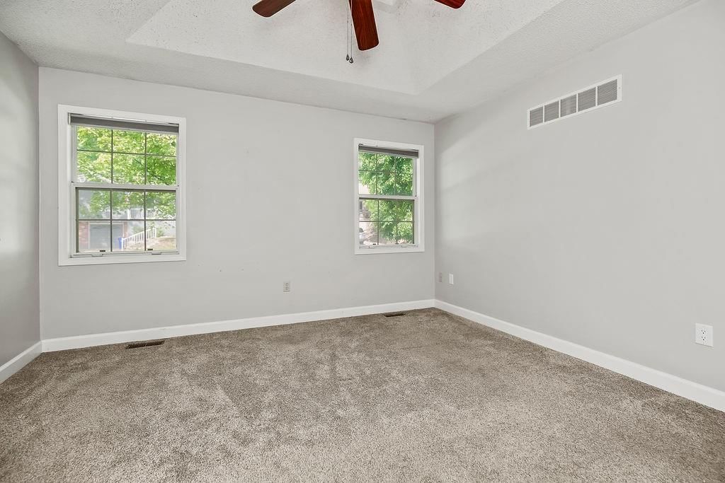 1832 NE Stonewood Drive — photo 17