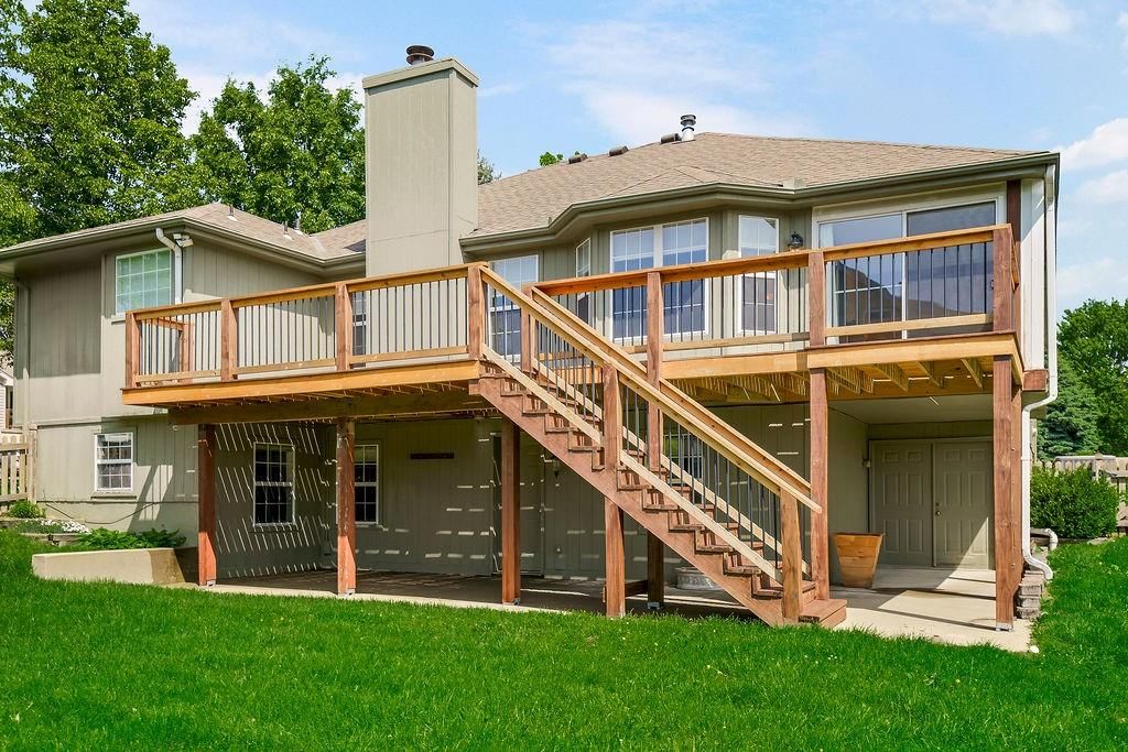 1832 NE Stonewood Drive — photo 30