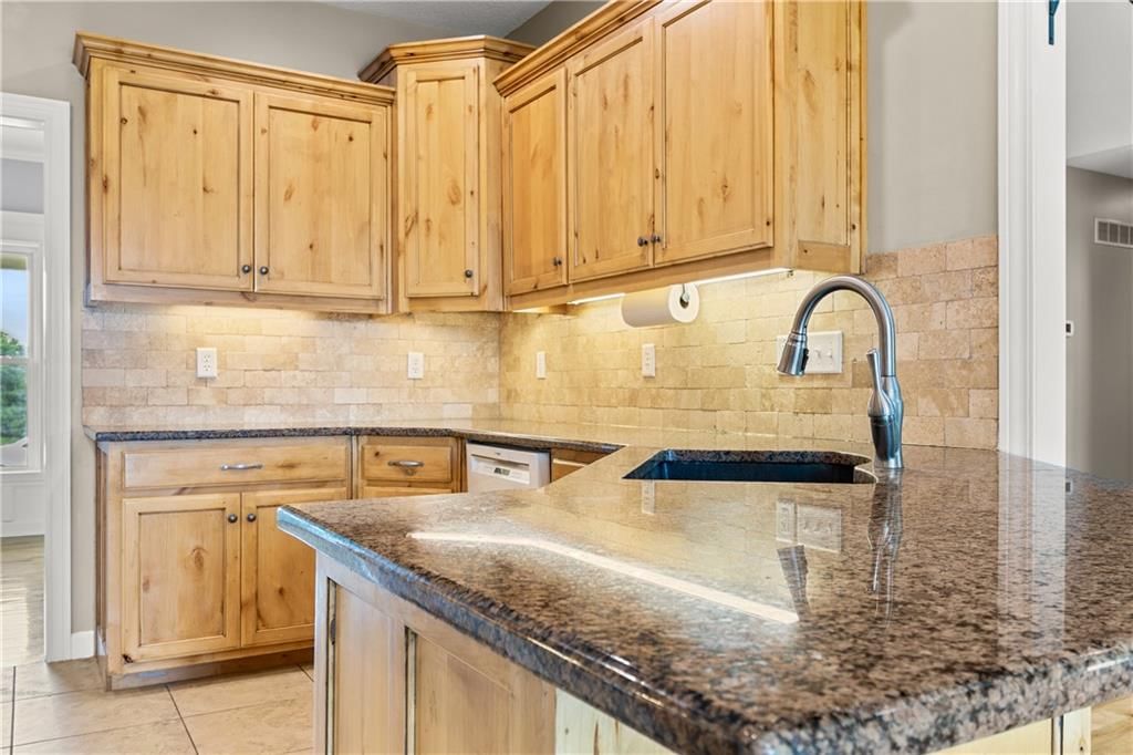 811 SW 1171st Road — photo 30