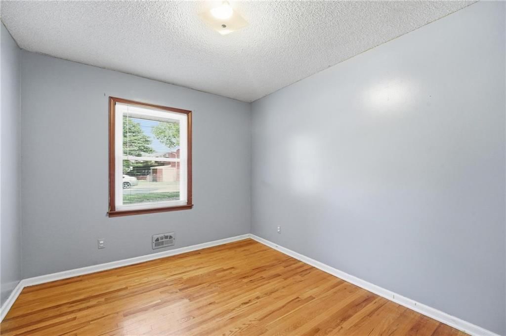 4830 Marsh Avenue — photo 26