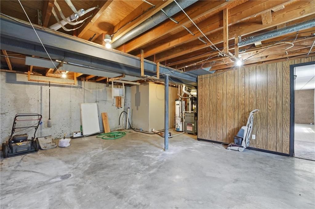 4830 Marsh Avenue — photo 37