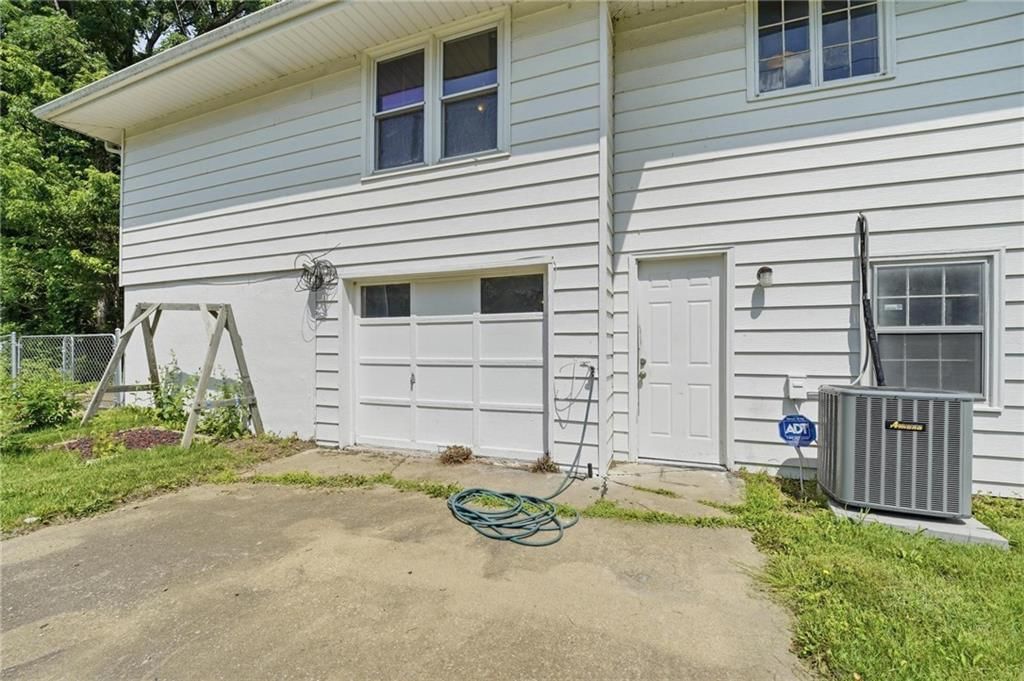 4830 Marsh Avenue — photo 41