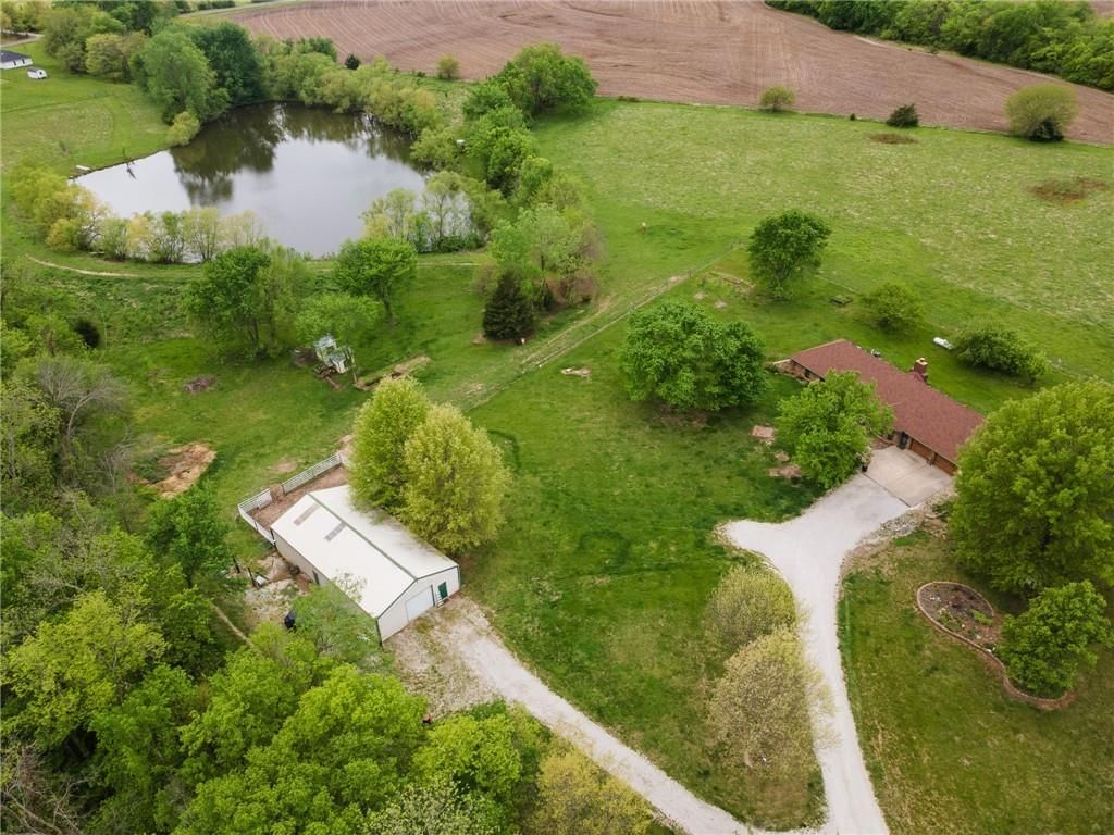 4021 Country Squire Road — photo 33
