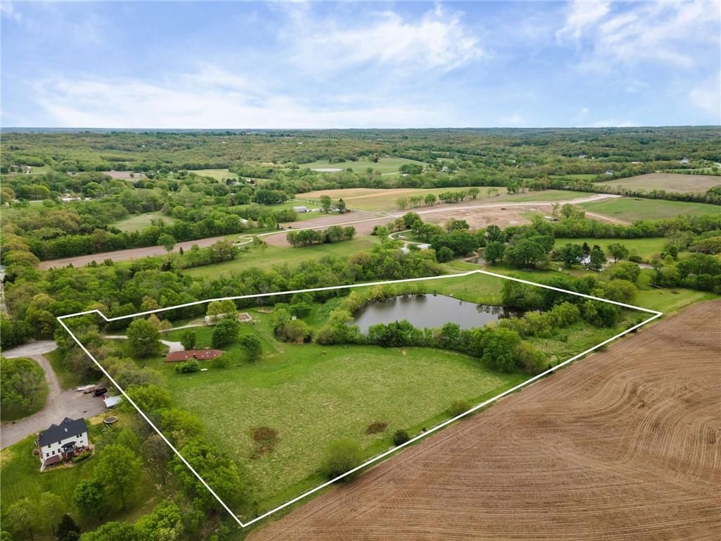 4021 Country Squire Road — photo 38