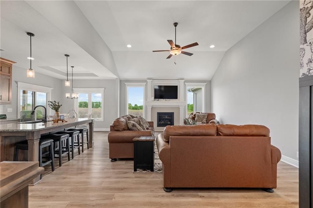 1017 Fox Trot Drive — photo 6
