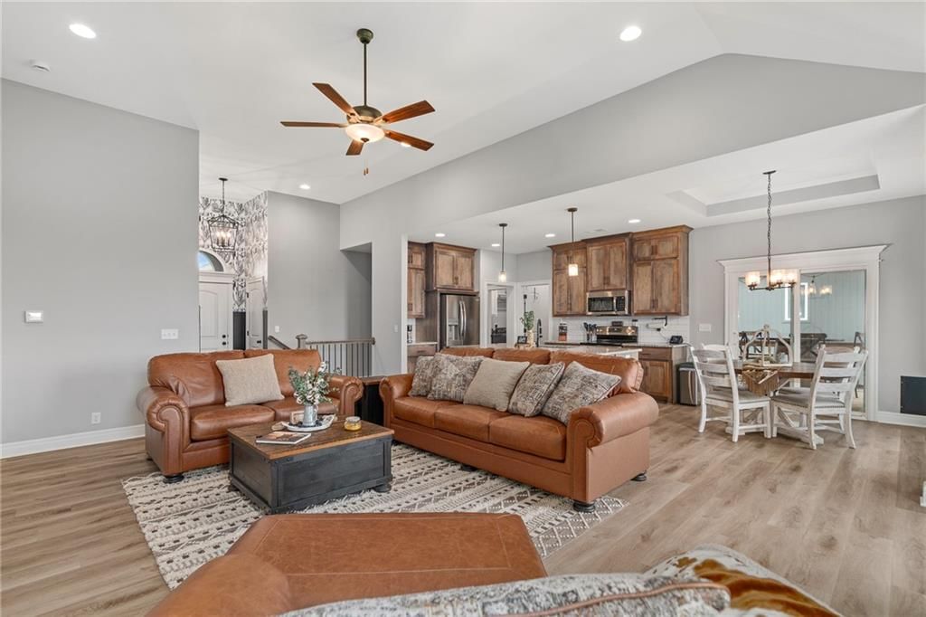 1017 Fox Trot Drive — photo 8