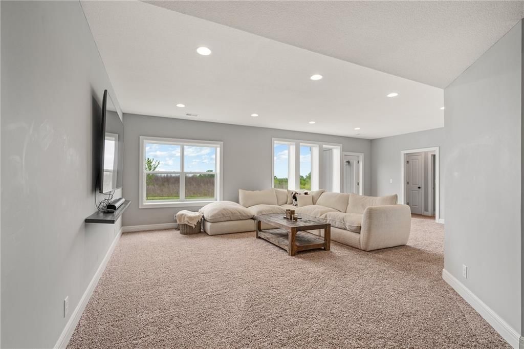 1017 Fox Trot Drive — photo 32