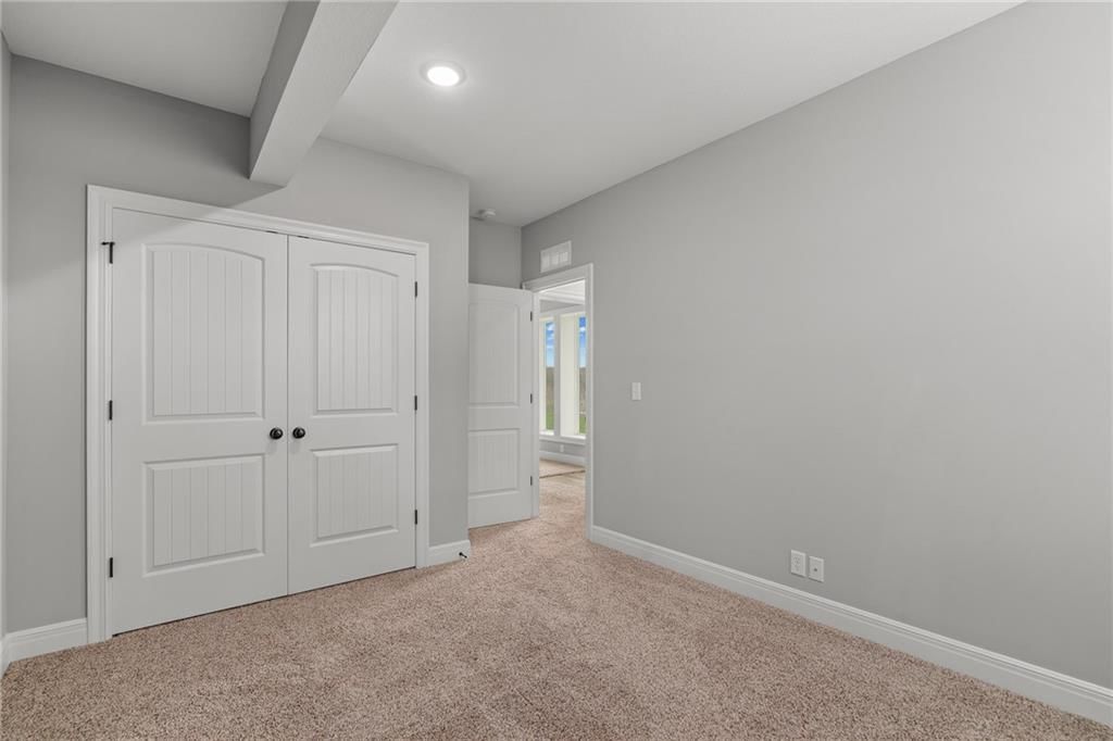 1017 Fox Trot Drive — photo 40