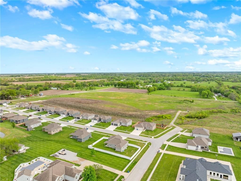 1017 Fox Trot Drive — photo 54