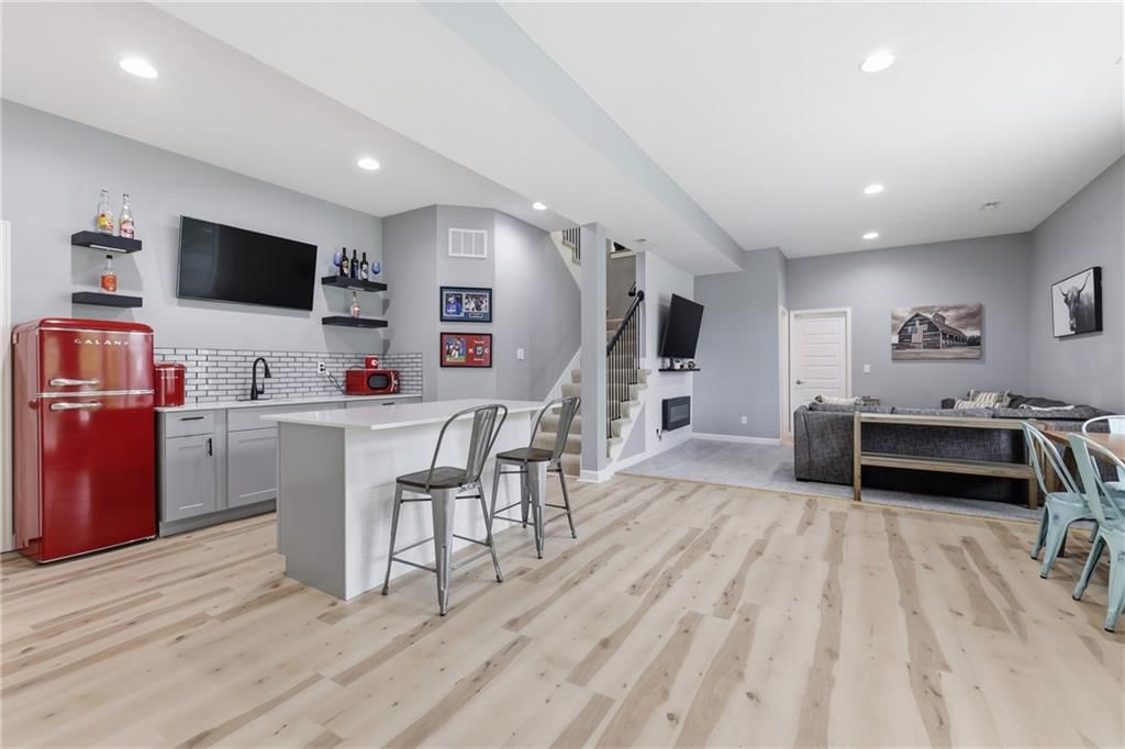 10512 N Euclid Avenue — photo 28