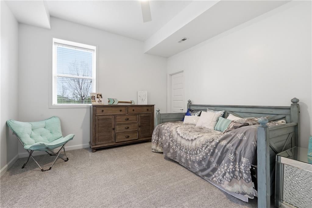 10512 N Euclid Avenue — photo 31