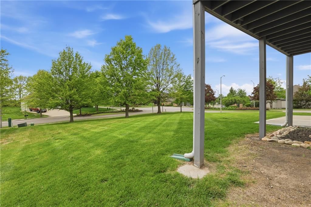 10512 N Euclid Avenue — photo 42