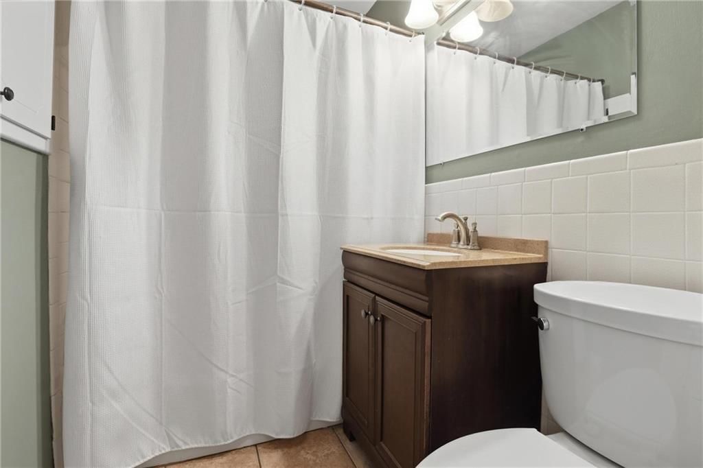 504 N Curtis Street — photo 16