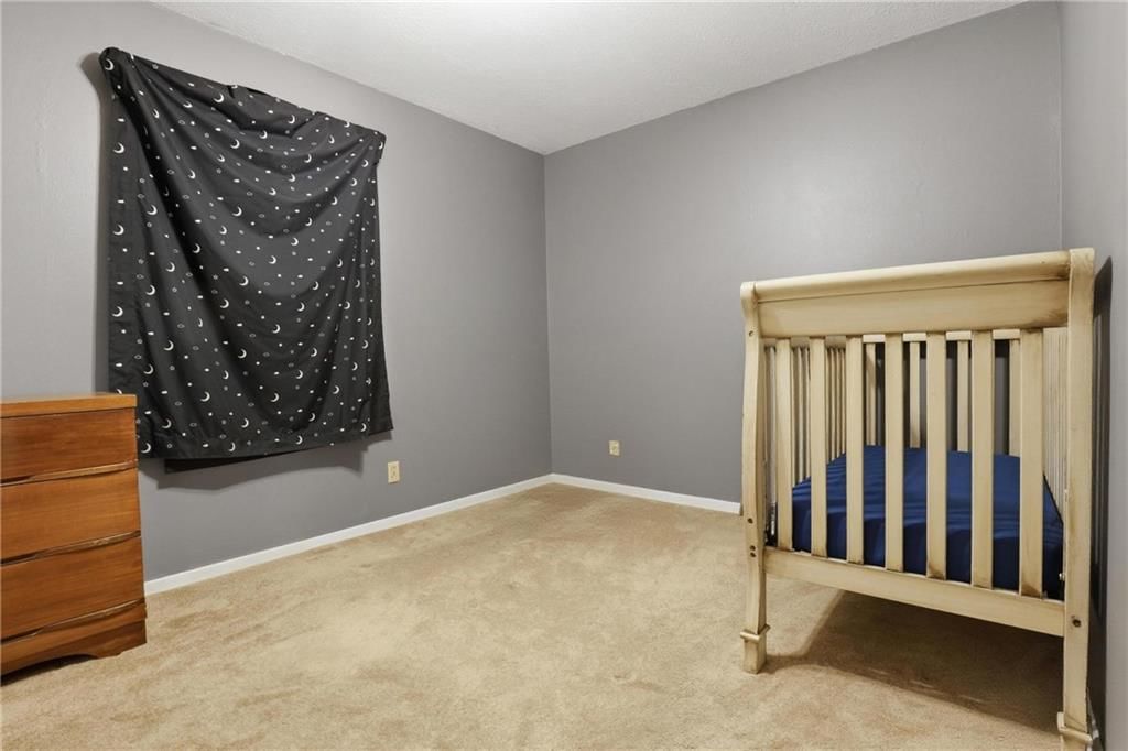 504 N Curtis Street — photo 17
