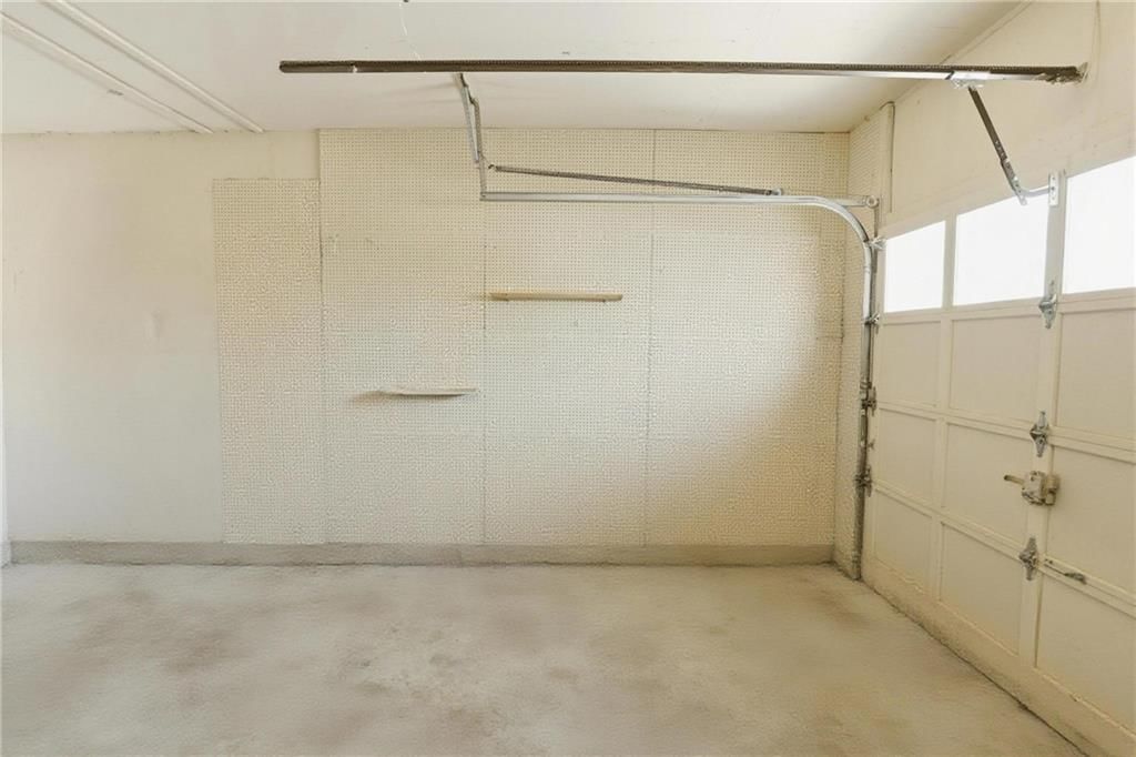 504 N Curtis Street — photo 36
