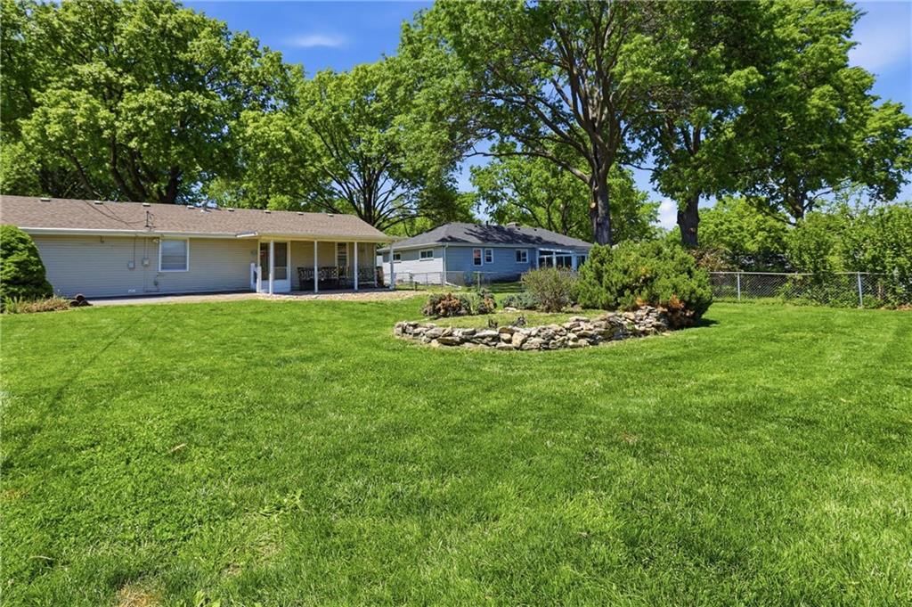 504 N Curtis Street — photo 42
