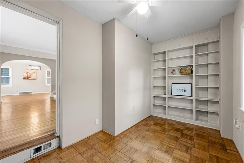 636 E 74th Street — photo 11