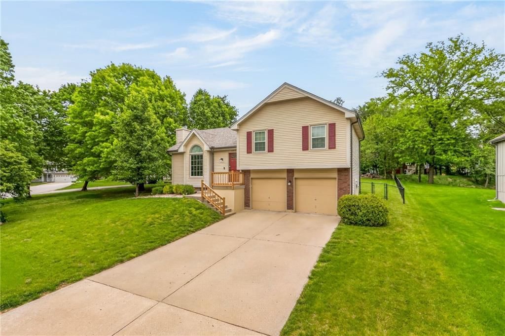 6499 NW Valley Drive — photo 2