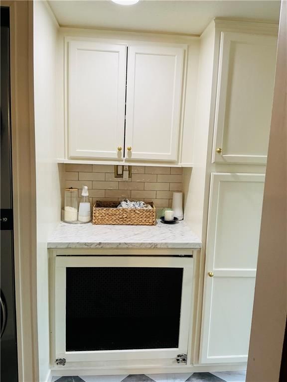 105 E Broad Street — photo 16