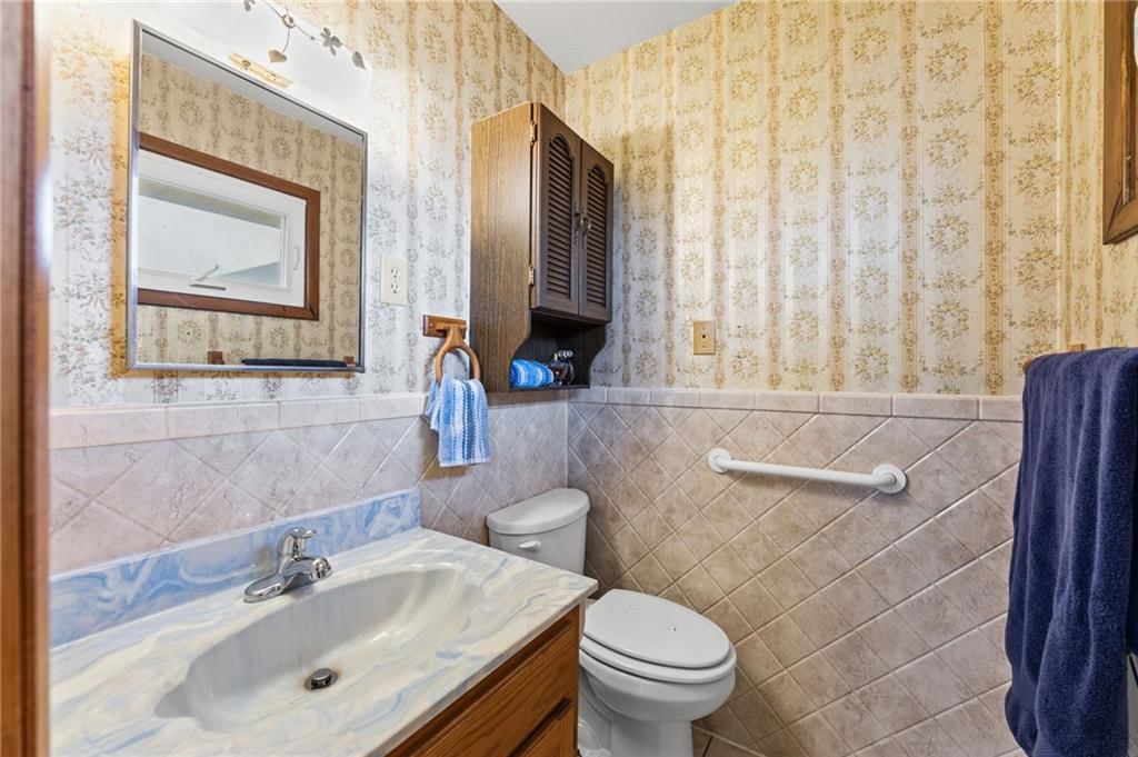 4733 Bond Street — photo 21