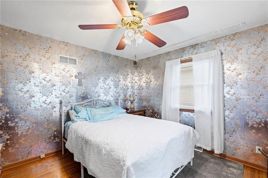4733 Bond Street — photo 24