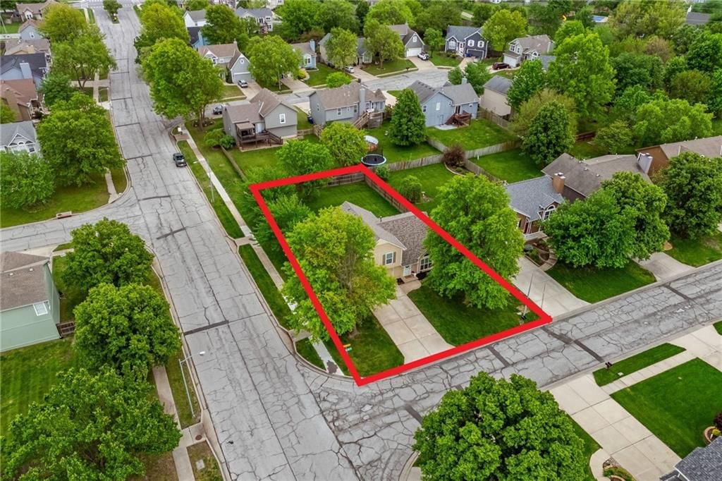 16307 S Church Street — photo 44