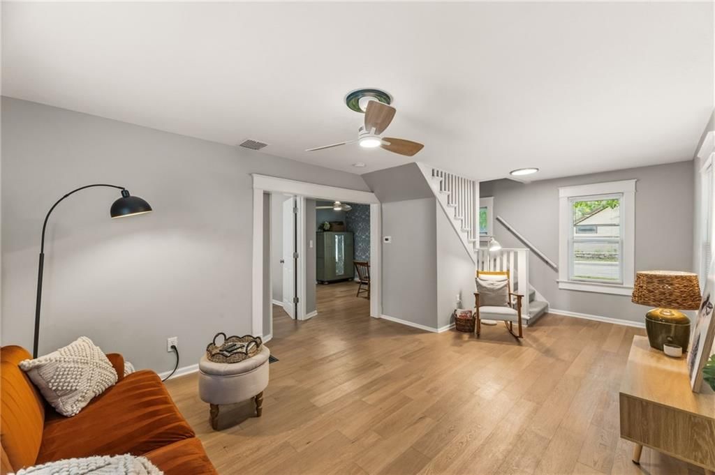 2625 W 47th Terrace — photo 5