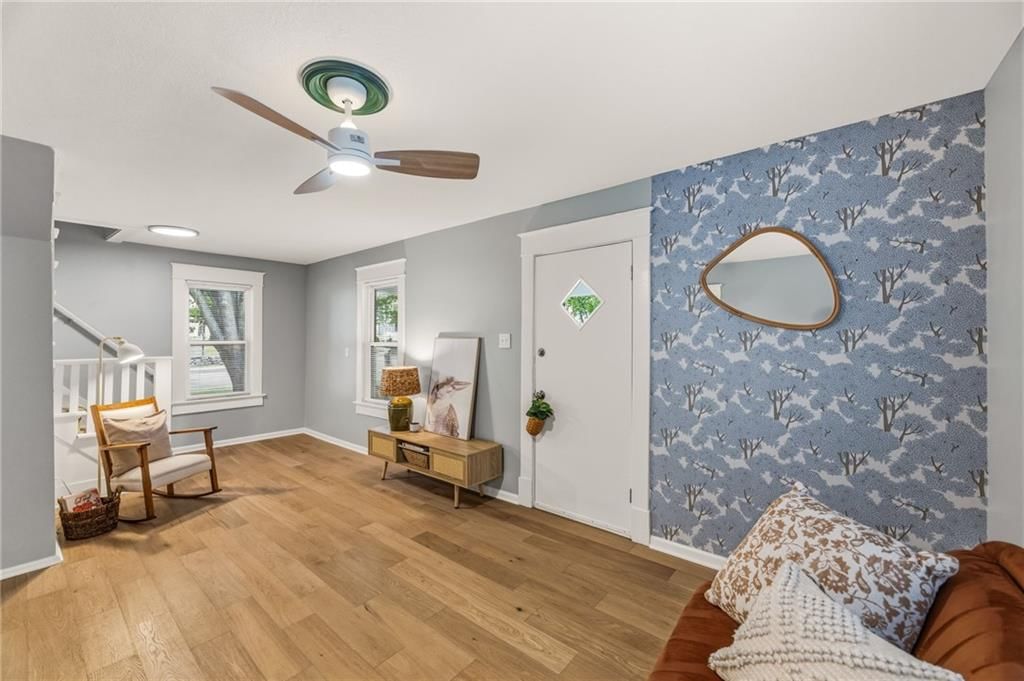 2625 W 47th Terrace — photo 8