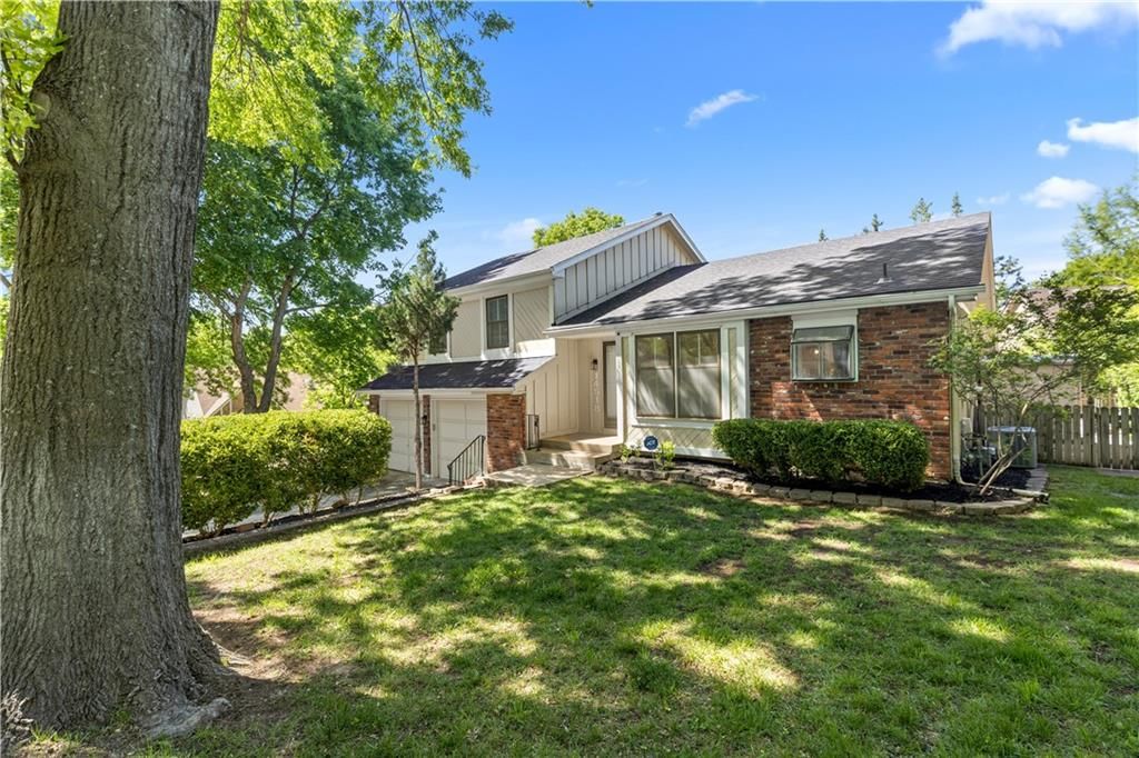 14518 W 91st Street — photo 3