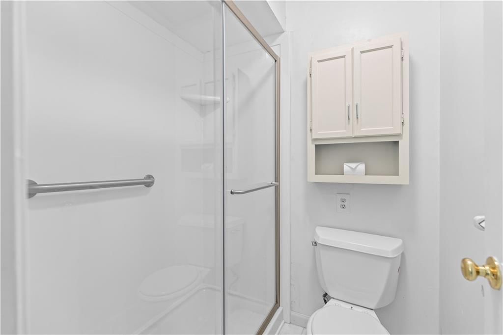 14518 W 91st Street — photo 11